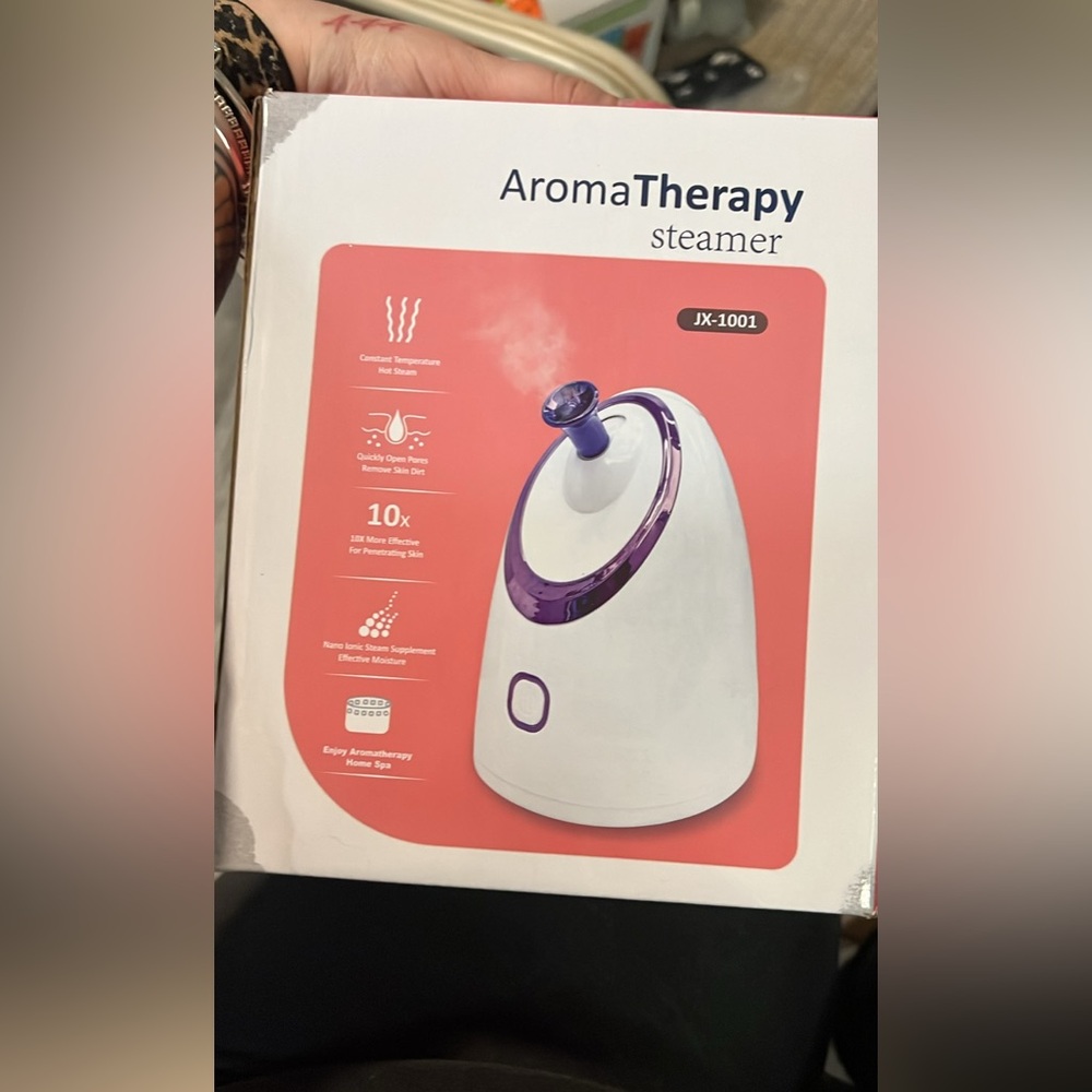 Facial steamer